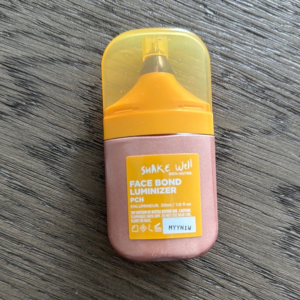 Urban decay PCH Face Bond Luminizer